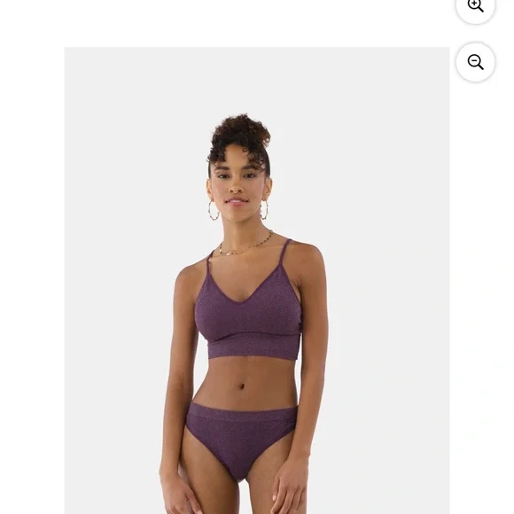 No Boundaries Women's Shimmer V-Neck Brami - Picture 4 of 16